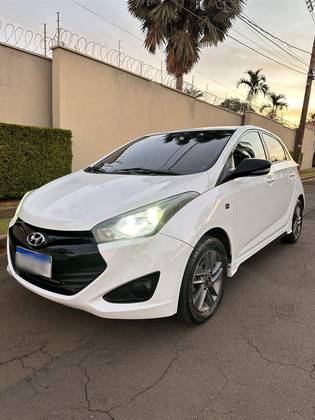 HYUNDAI HB20 1.6 SPICY 16V FLEX 4P MANUAL